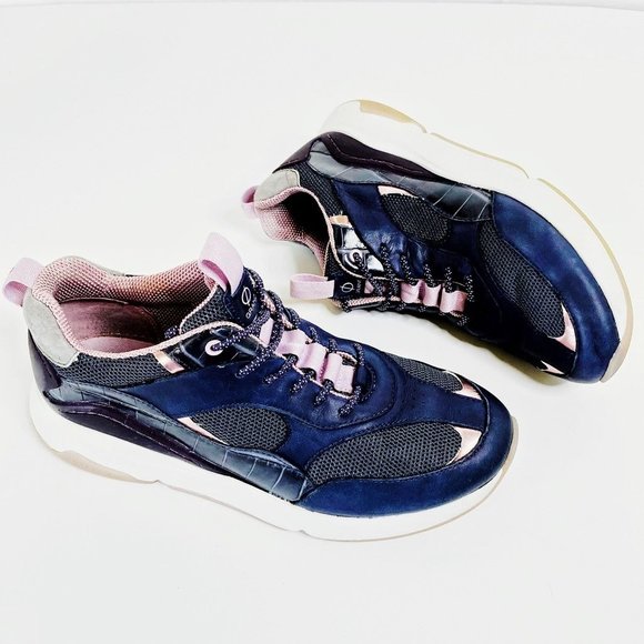 Cole Haan Zerogrand City Trainer Women's Sz 8.5 - Picture 1 of 11